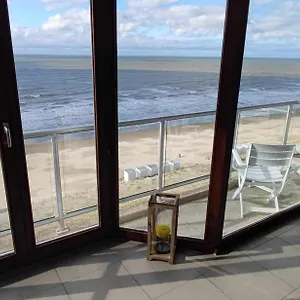 luxury-app-frontal-sea-view-south-terrace-garage.bruges-hotels.info/